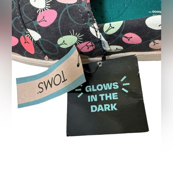 TOMS Forged Iron Glow in Dark Tree Lights  Alpargata Youth 4.5 (woman’s 6-6.5) - Picture 7 of 12